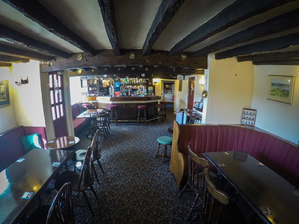 Hotel The Red Lion Lowick Green Exterior foto