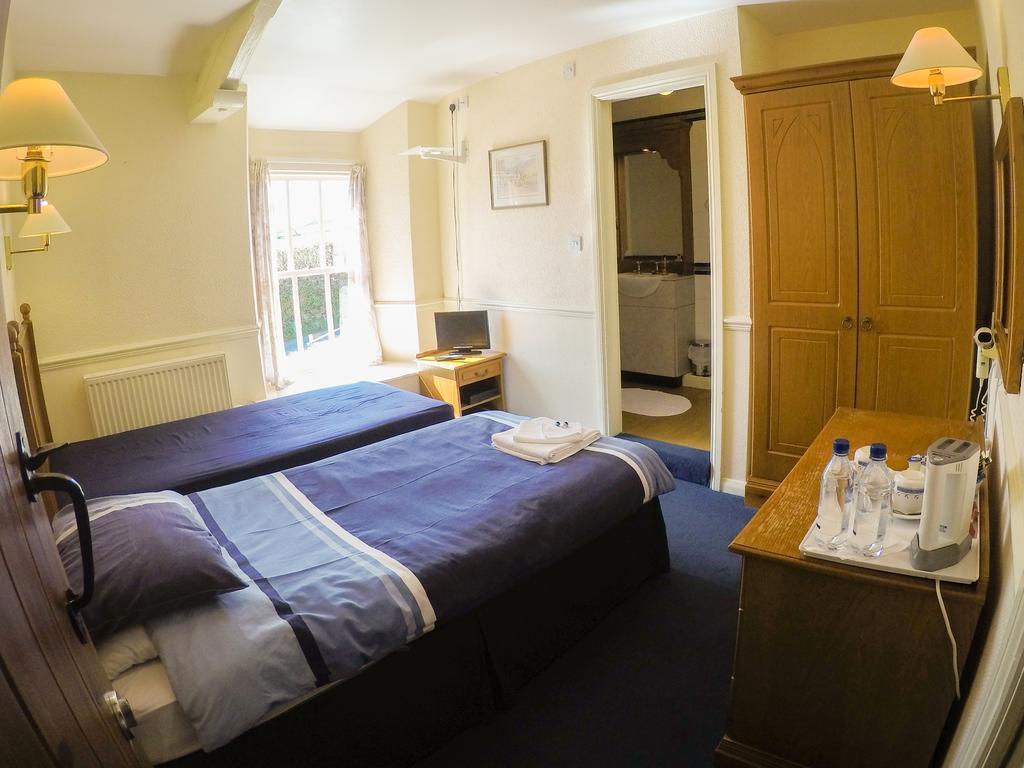 Hotel The Red Lion Lowick Green Habitación foto